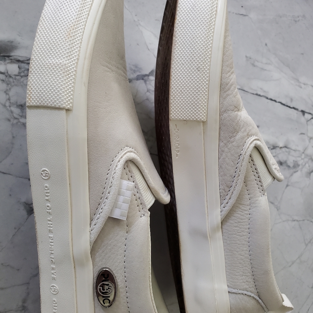 Vans - Picture 3 of 6